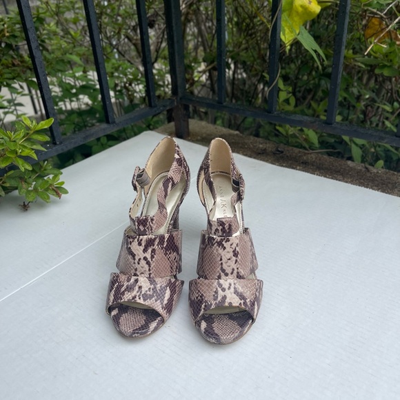 Anne Klein Sandals - Picture 11 of 14